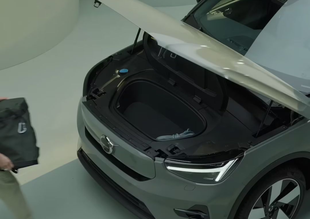 Bâche Voiture Étanche pour Volvo XC40/XC40 New Energy,Housse de Protection  Imperméable à l'eau, Anti-UV, Respirante, Résistant à la poussière, Pluie