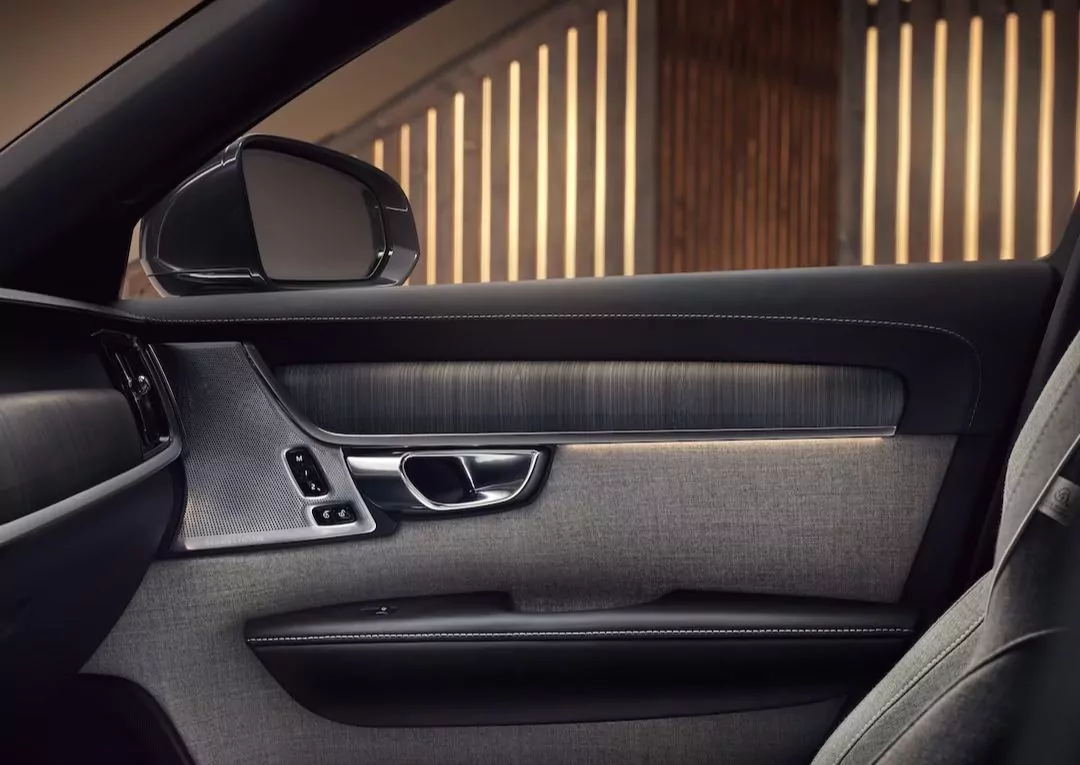 Volvo V90