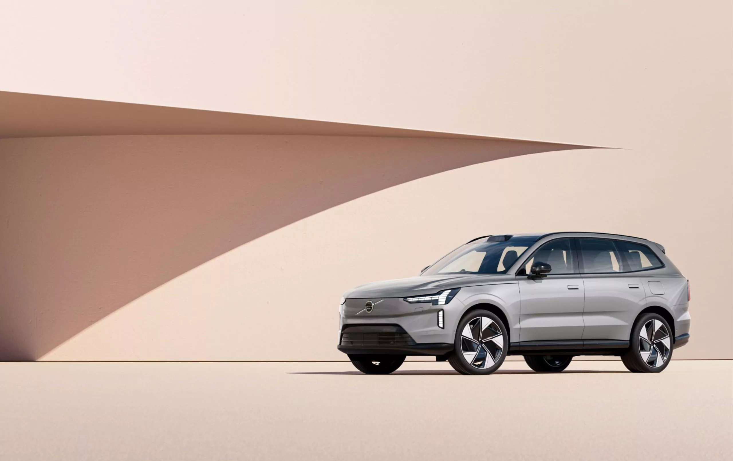 Volvo EX90