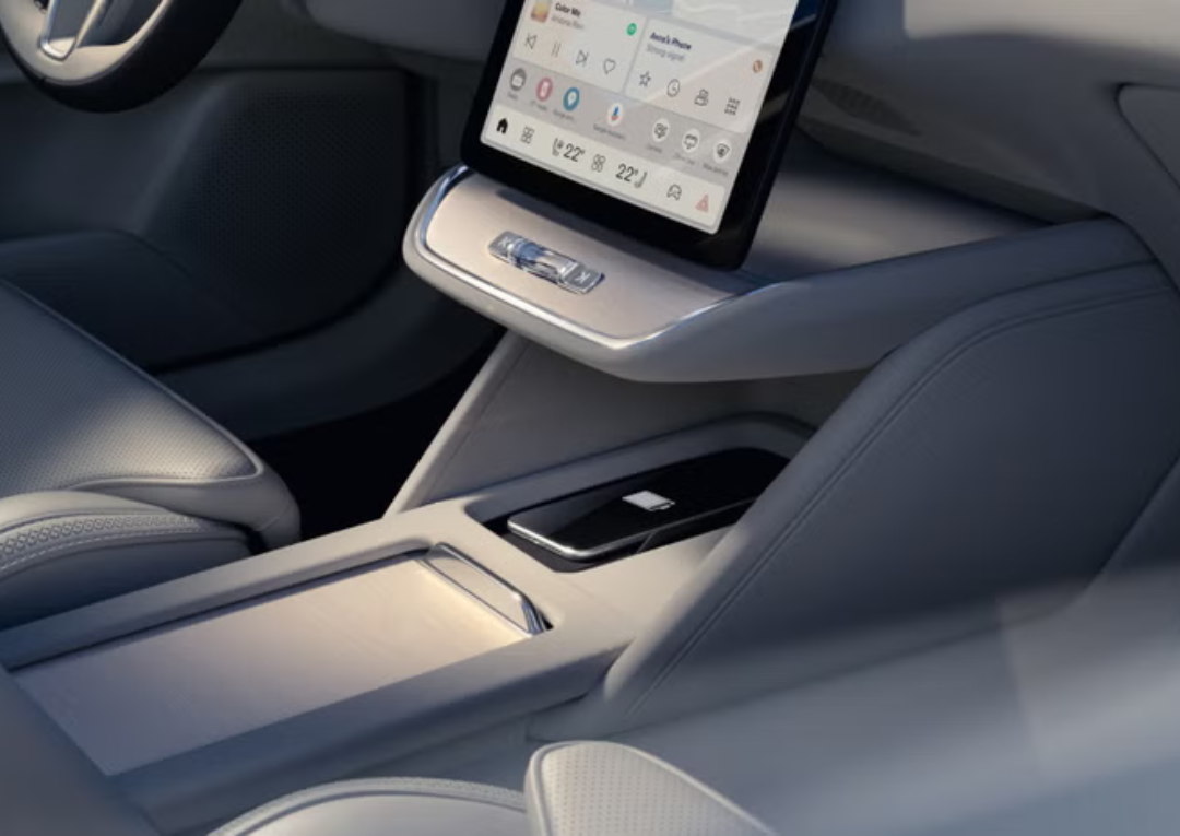 Volvo ES90